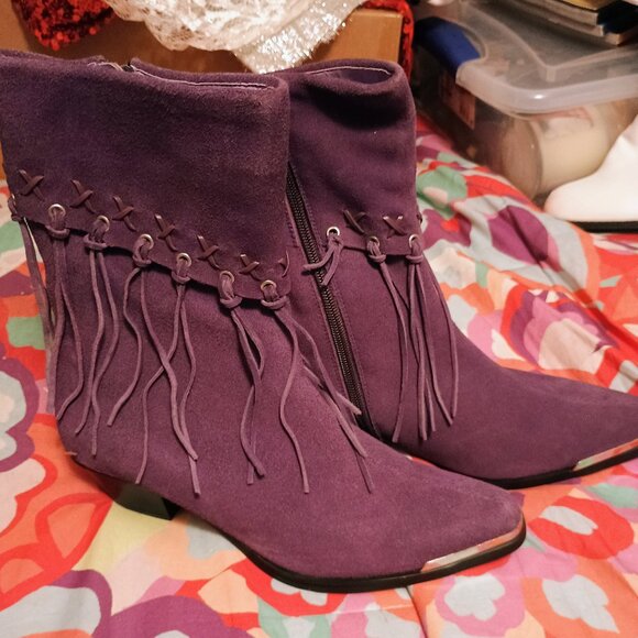 Women Oak Tree Farms Purple Boots, 9, Zip Up, Low Chunky Heel, New - Picture 1 of 6